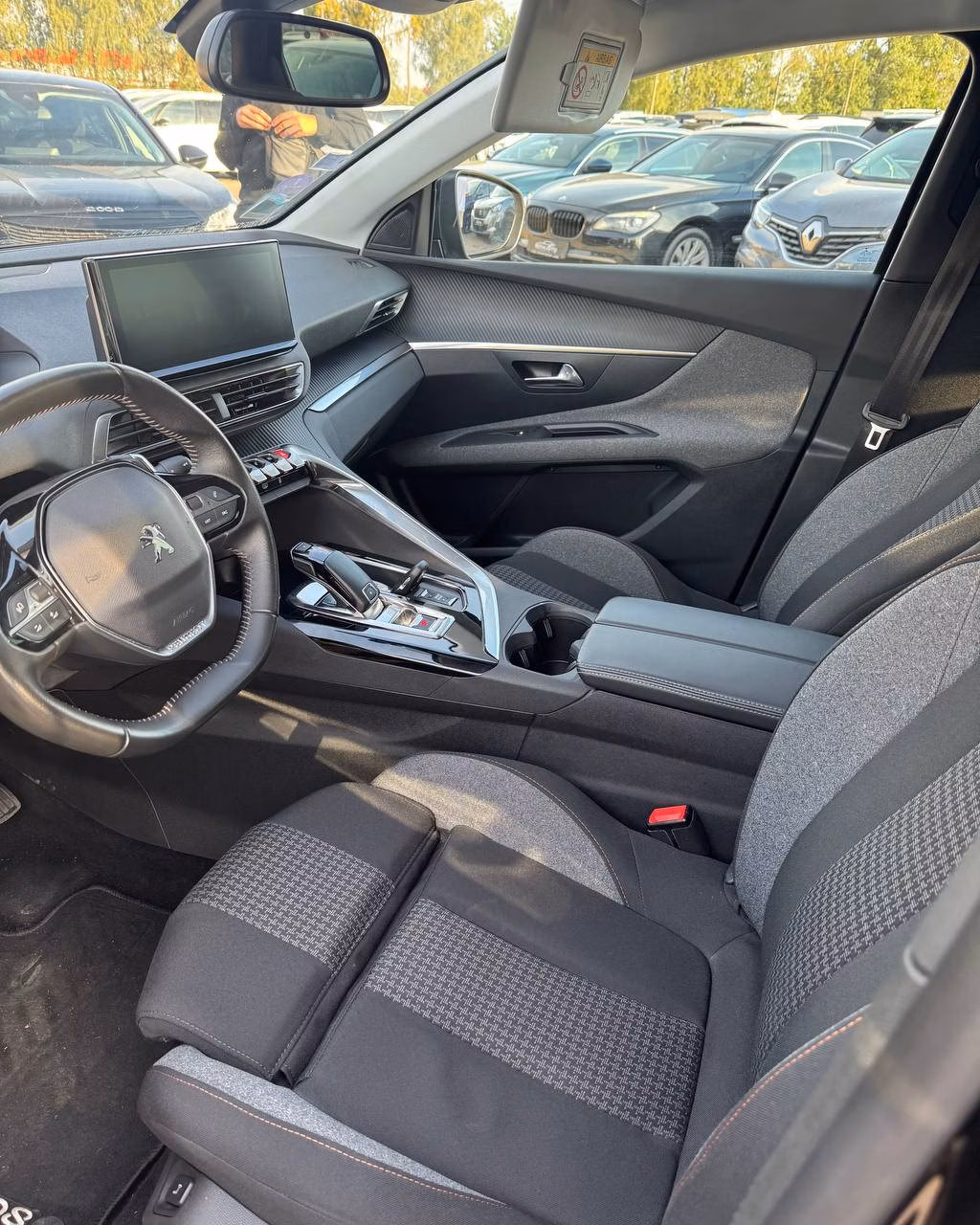 Peugeot 3008 фото 10