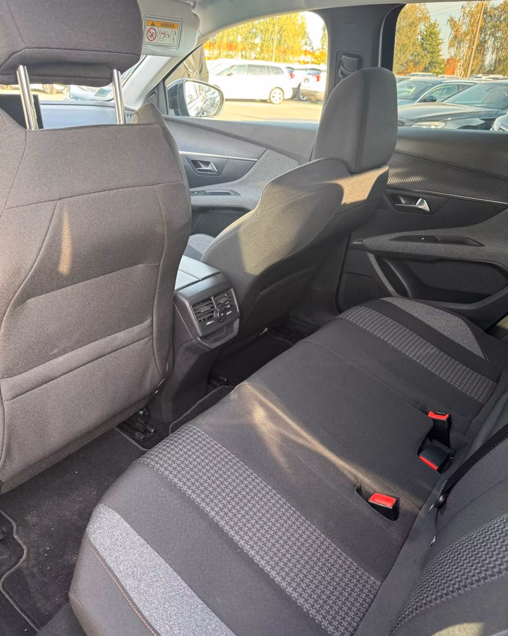 Peugeot 3008 фото 11