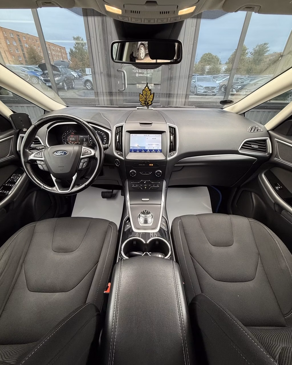 Ford S-MAX фото 9