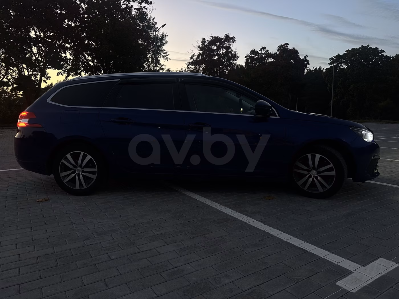 Peugeot 308 фото 3