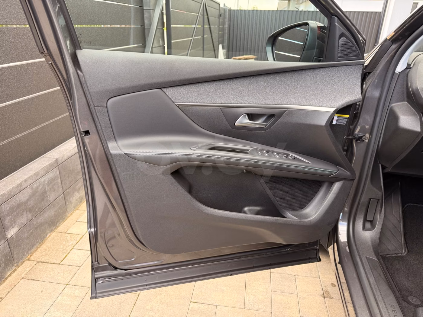 Peugeot 5008 фото 7