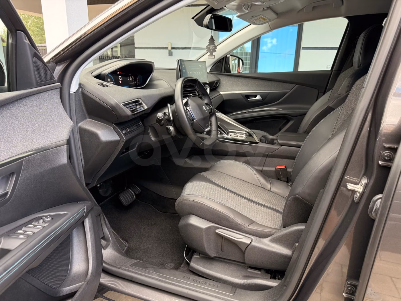 Peugeot 5008 фото 13