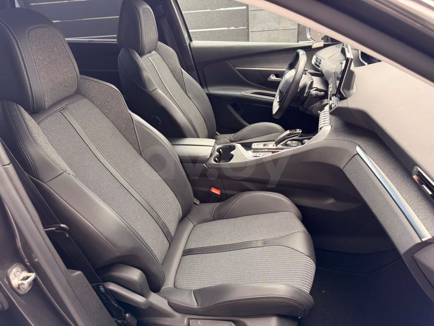 Peugeot 5008 фото 19