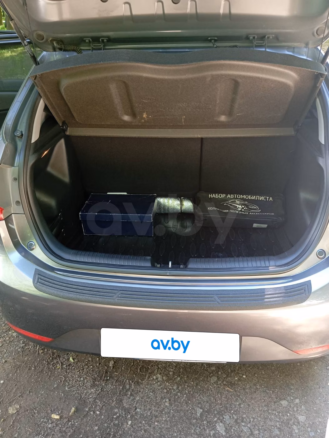 Kia Rio фото 10