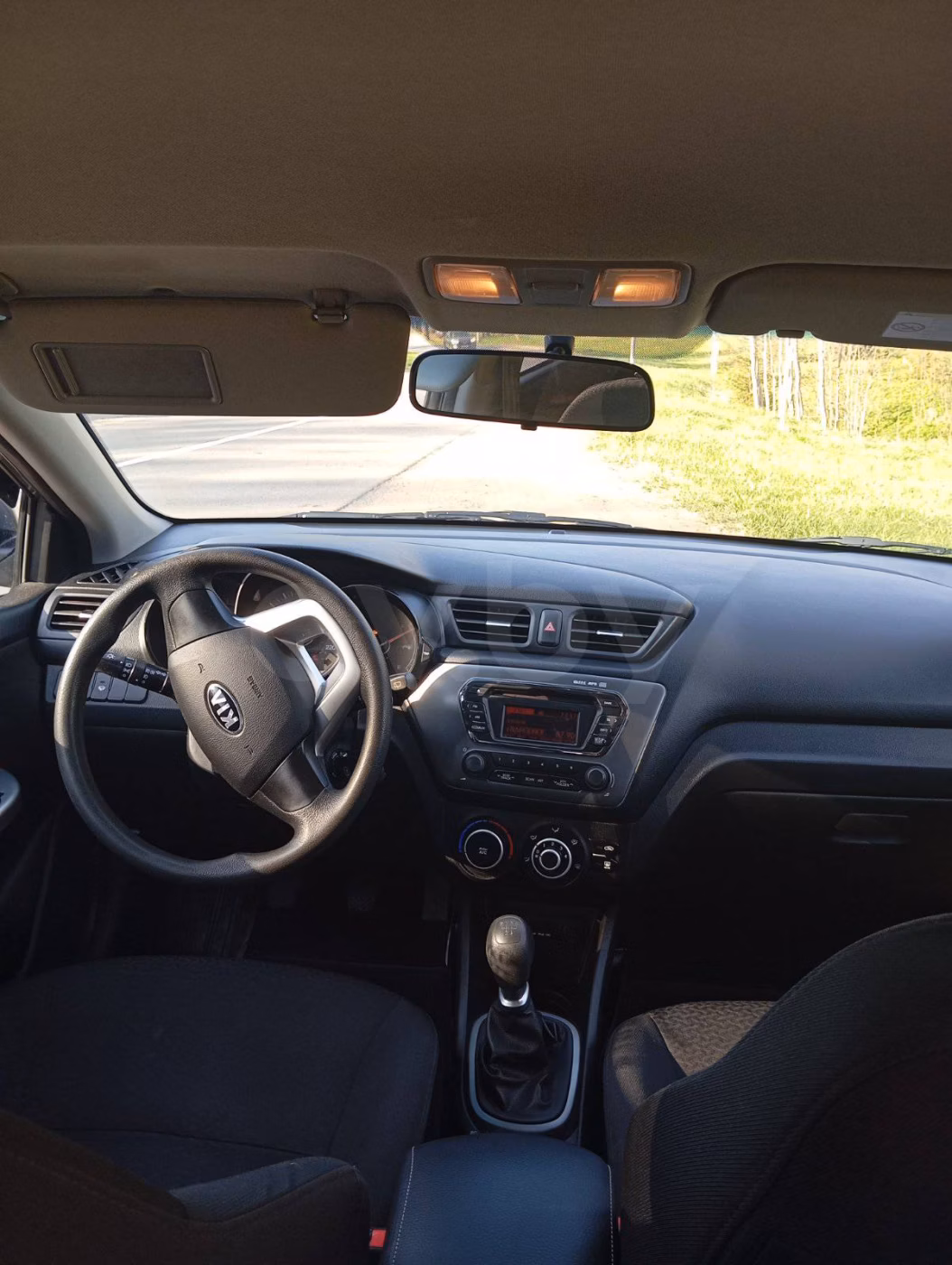 Kia Rio фото 14