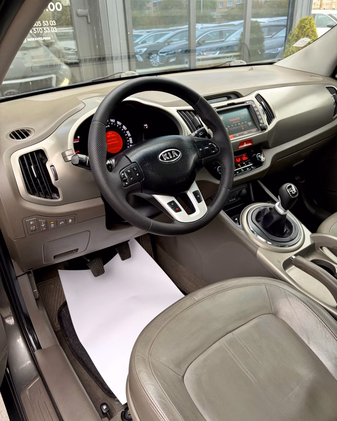Kia Sportage фото 10