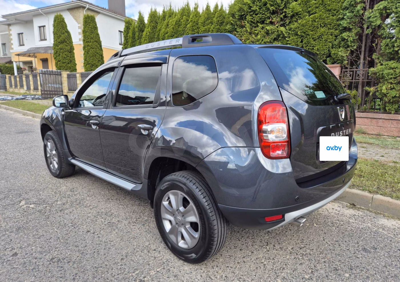 Dacia Duster фото 3