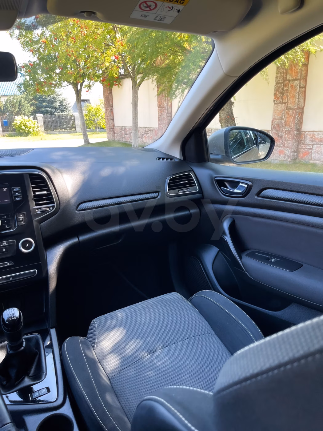 Renault Megane фото 10