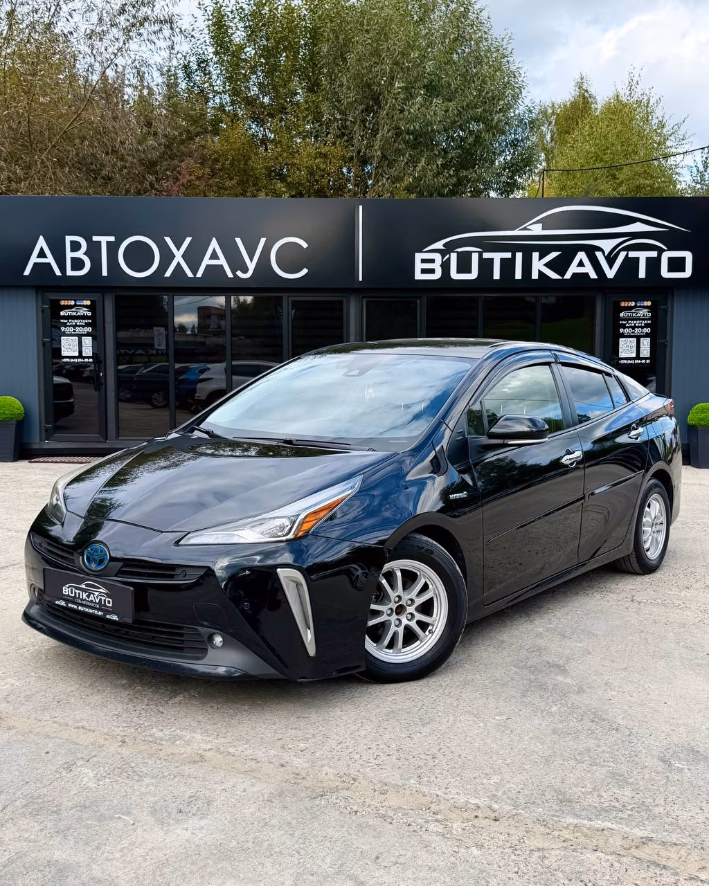 Toyota Prius фото 3