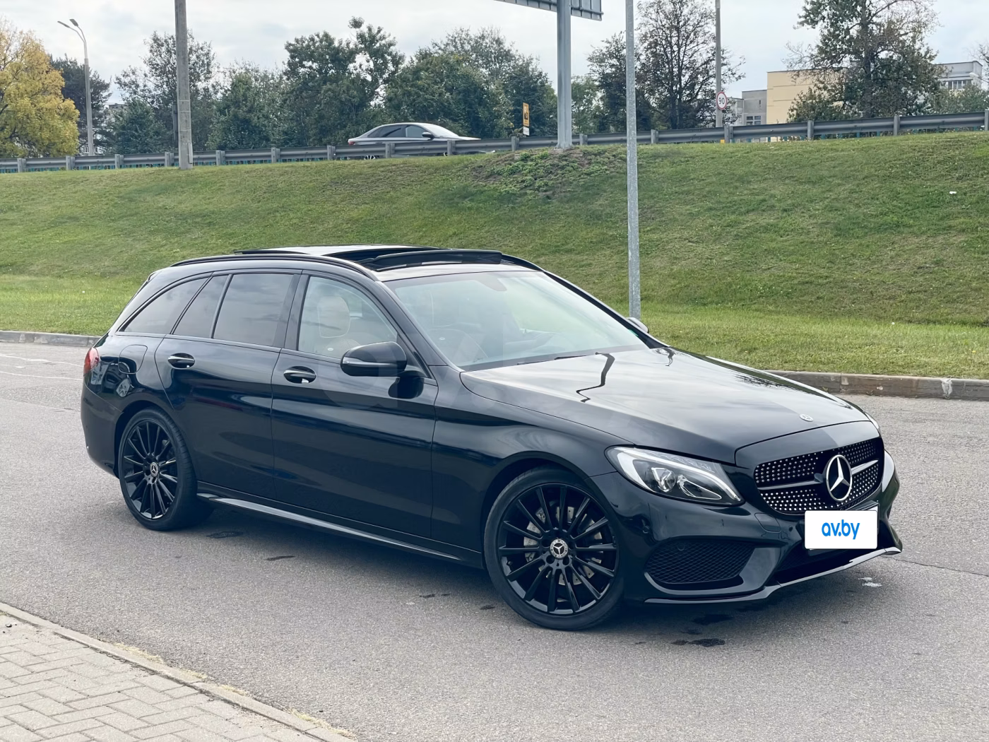 Mercedes-Benz C-Класс фото 12