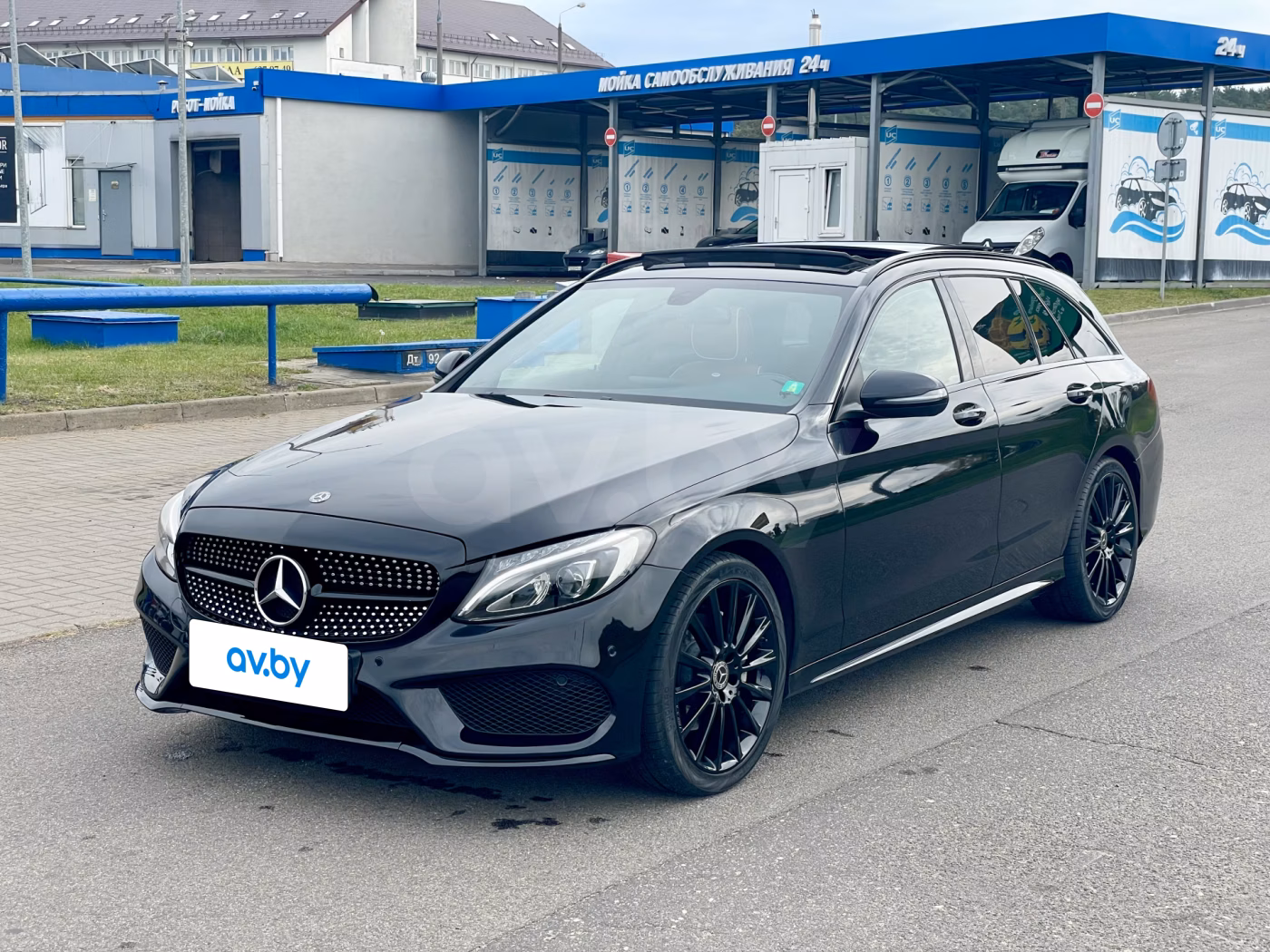 Mercedes-Benz C-Класс фото 19