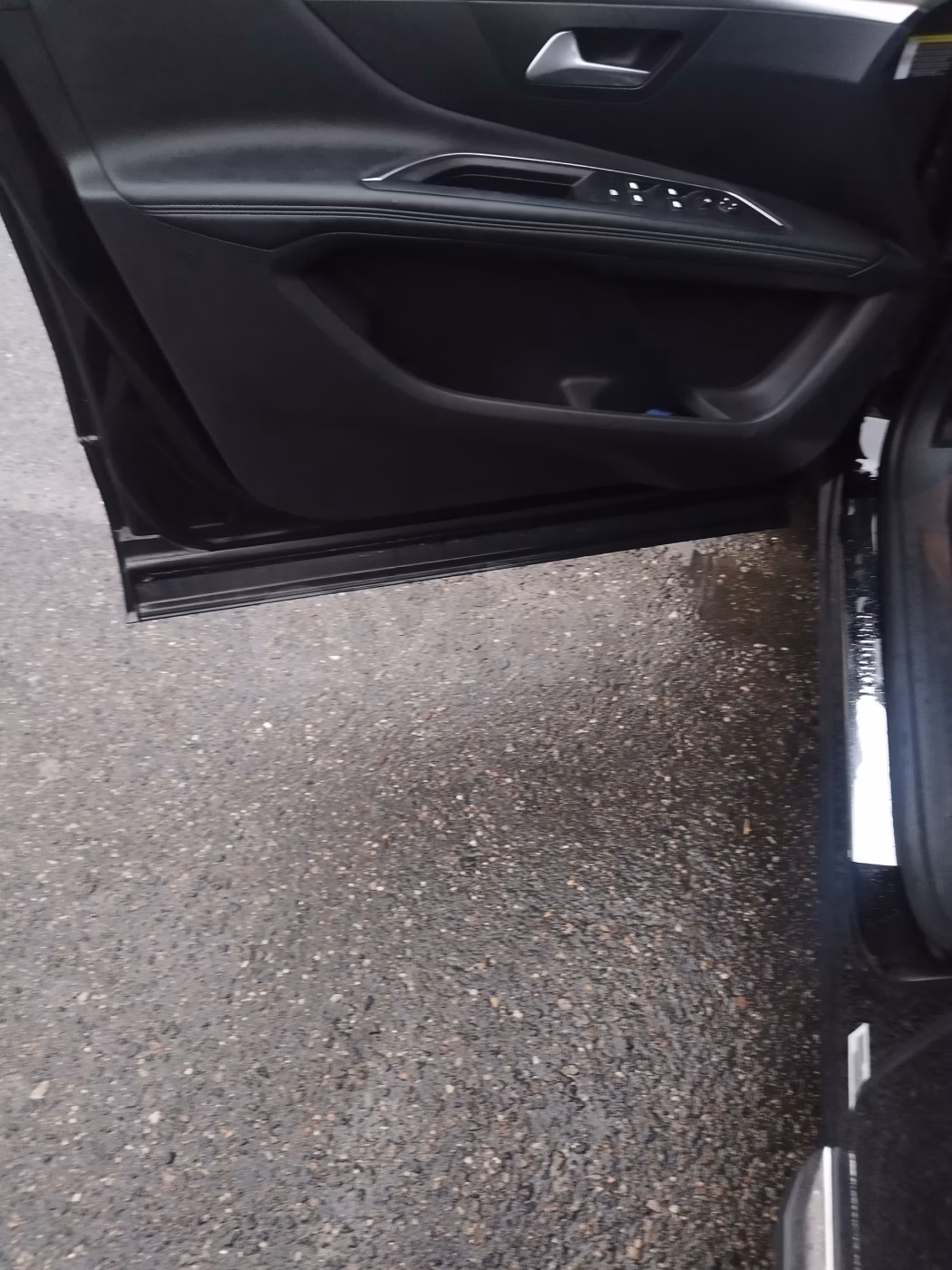 Peugeot 3008 фото 10