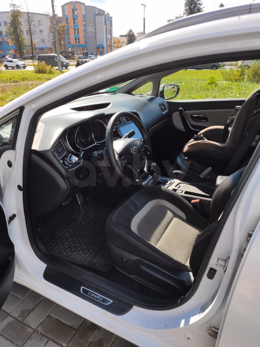 Kia Cee'd фото 9
