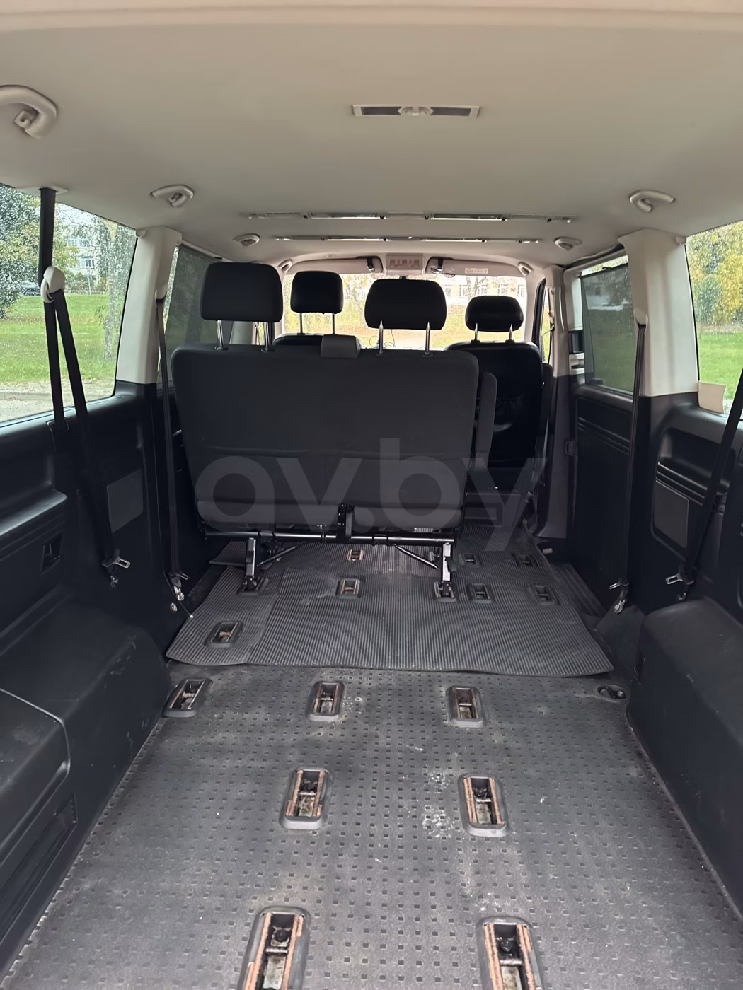 Volkswagen Caravelle фото 9