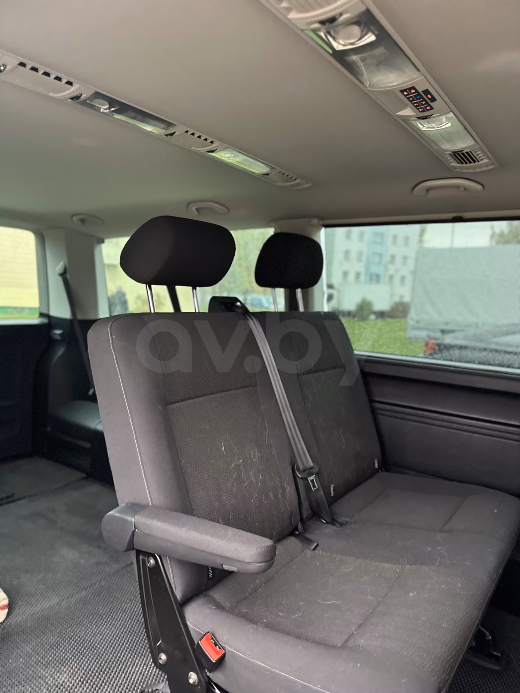 Volkswagen Caravelle фото 11