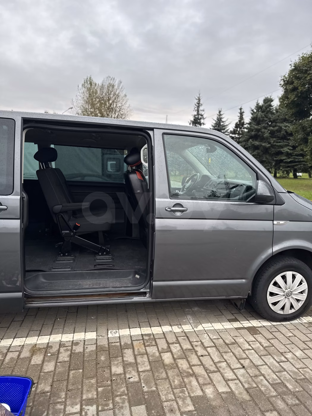 Volkswagen Caravelle фото 12