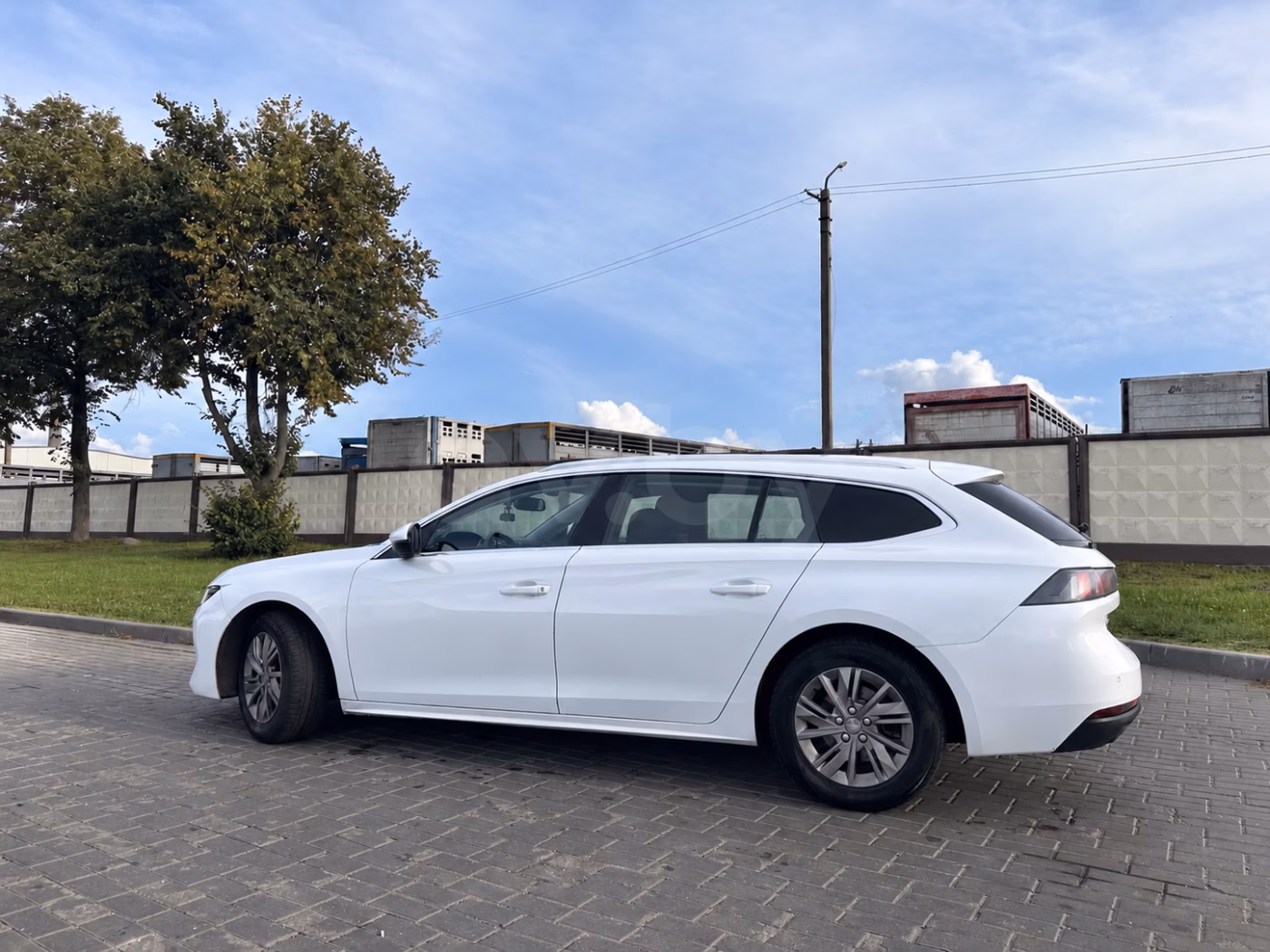 Peugeot 508 фото 9