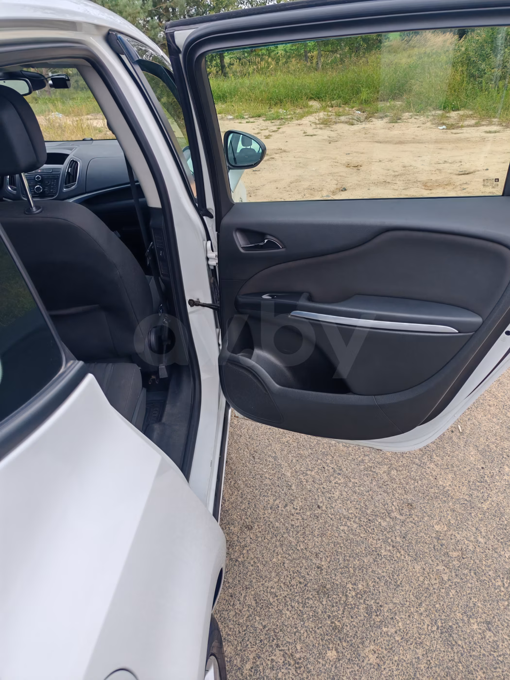 Opel Zafira фото 12