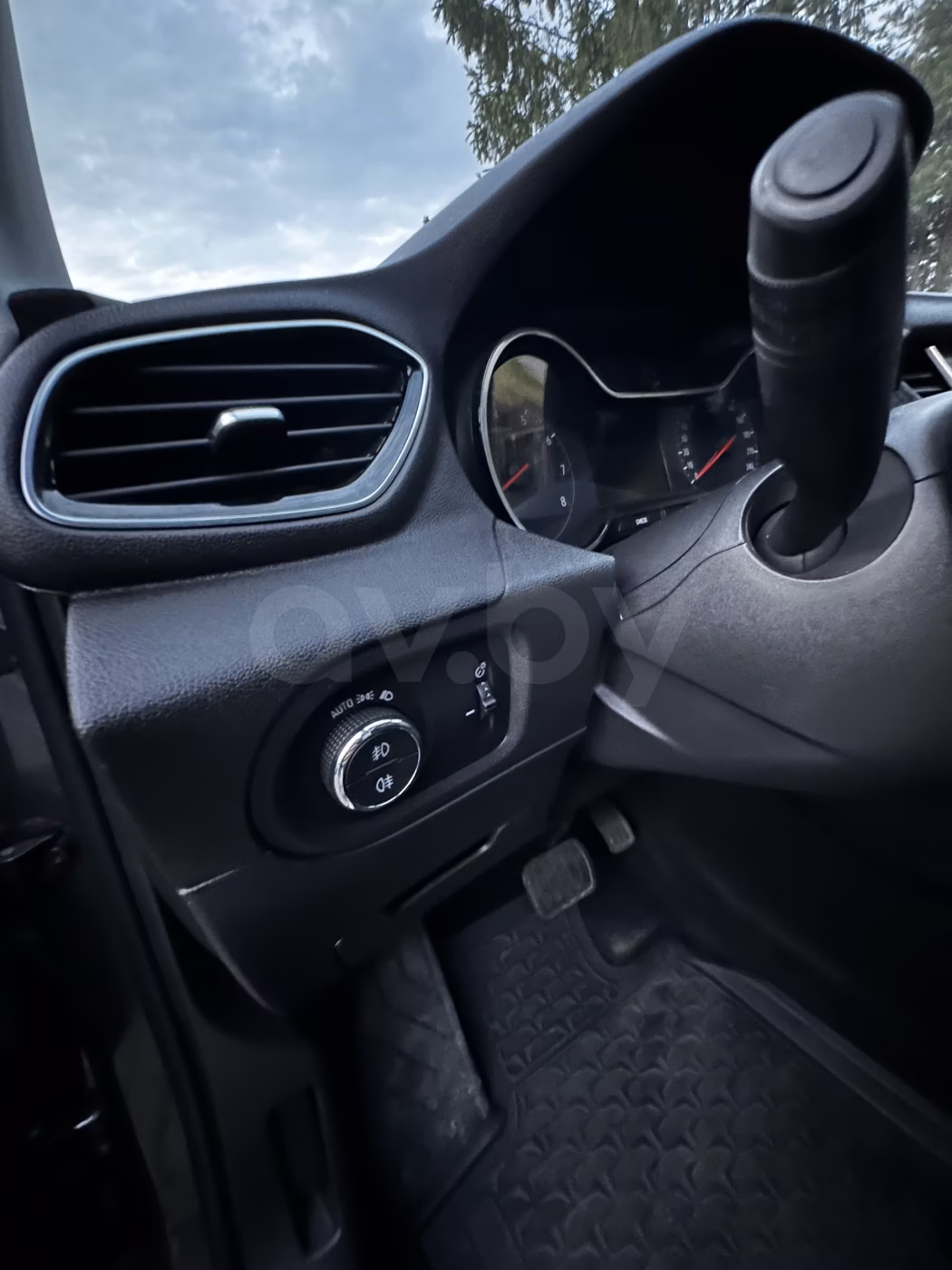 Opel Grandland X фото 10
