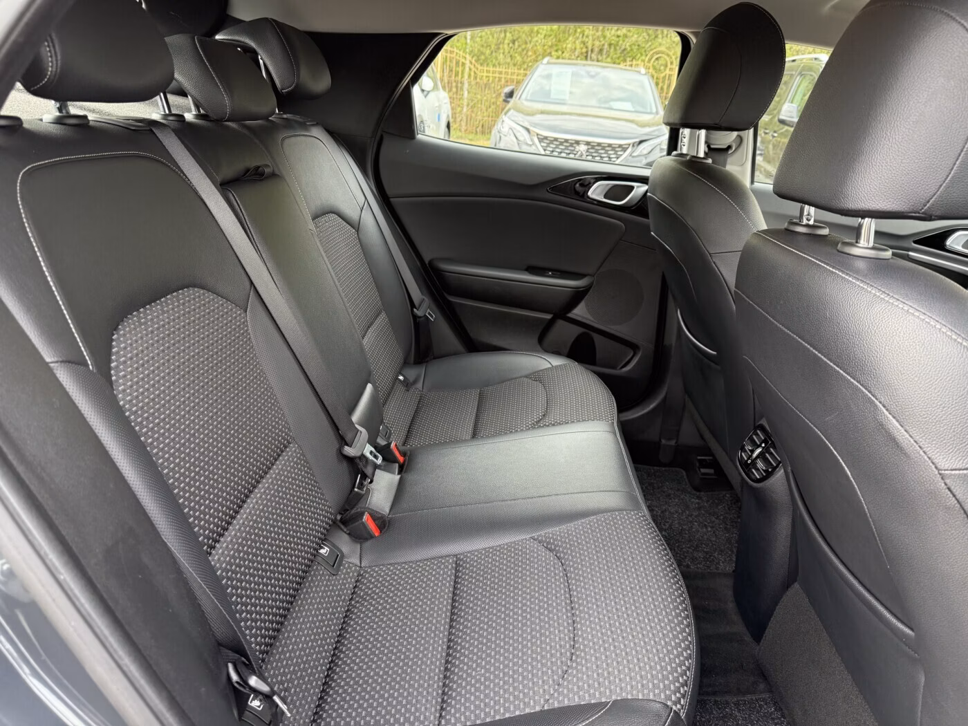 Kia XCeed фото 18