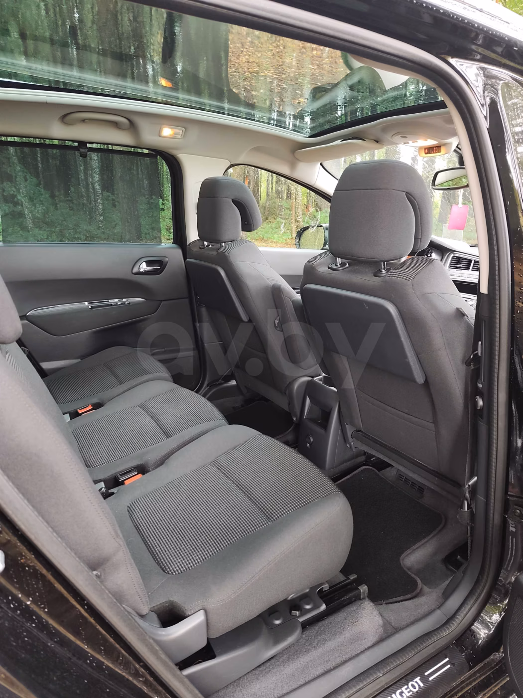 Peugeot 5008 фото 8