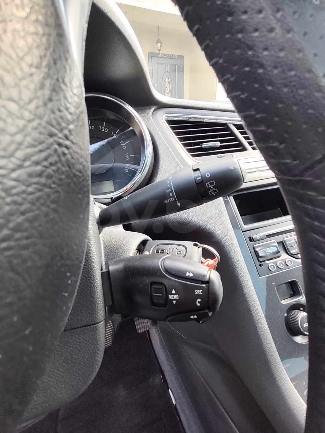 Peugeot 5008 фото 16