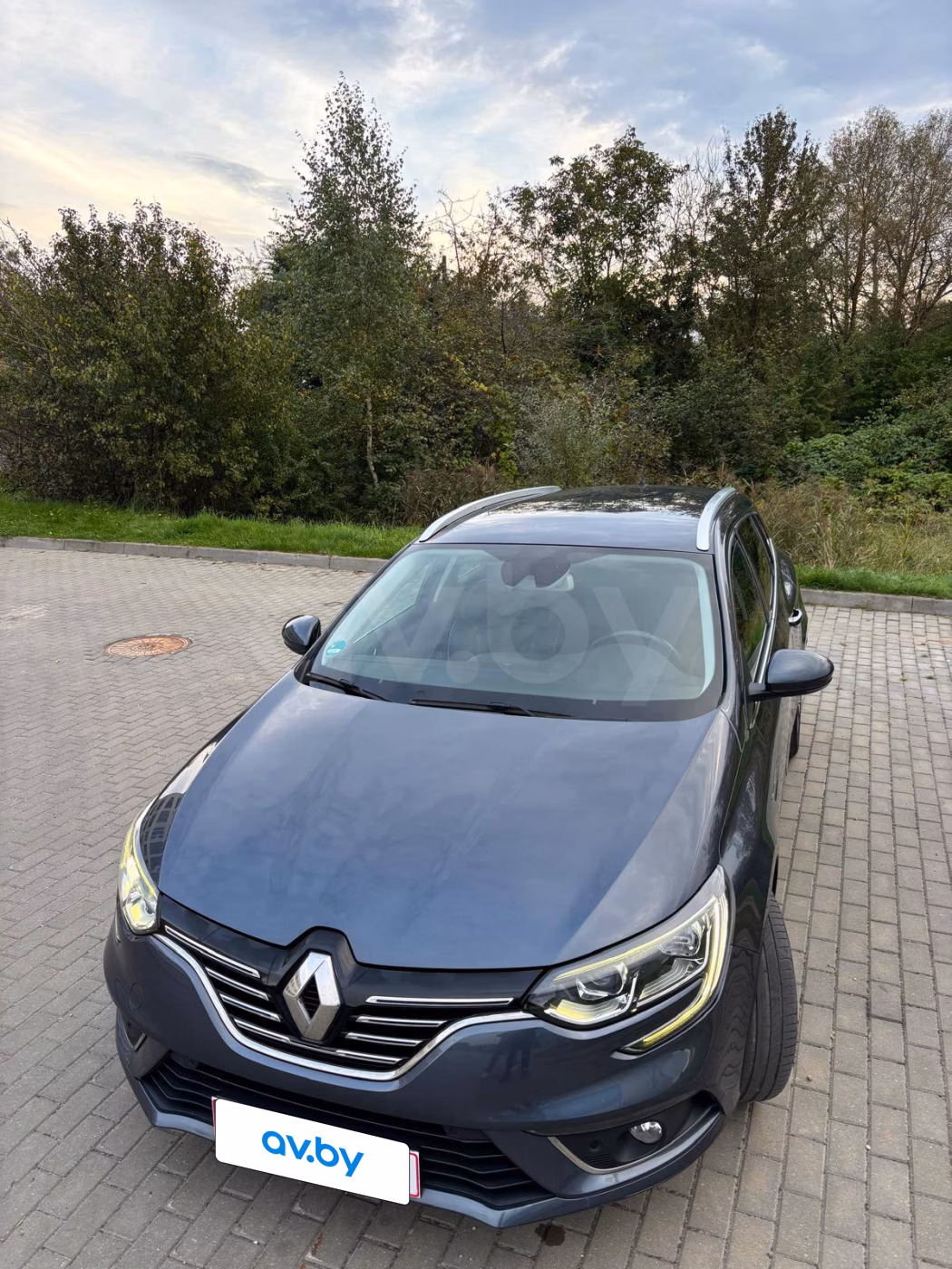 Renault Megane фото 4