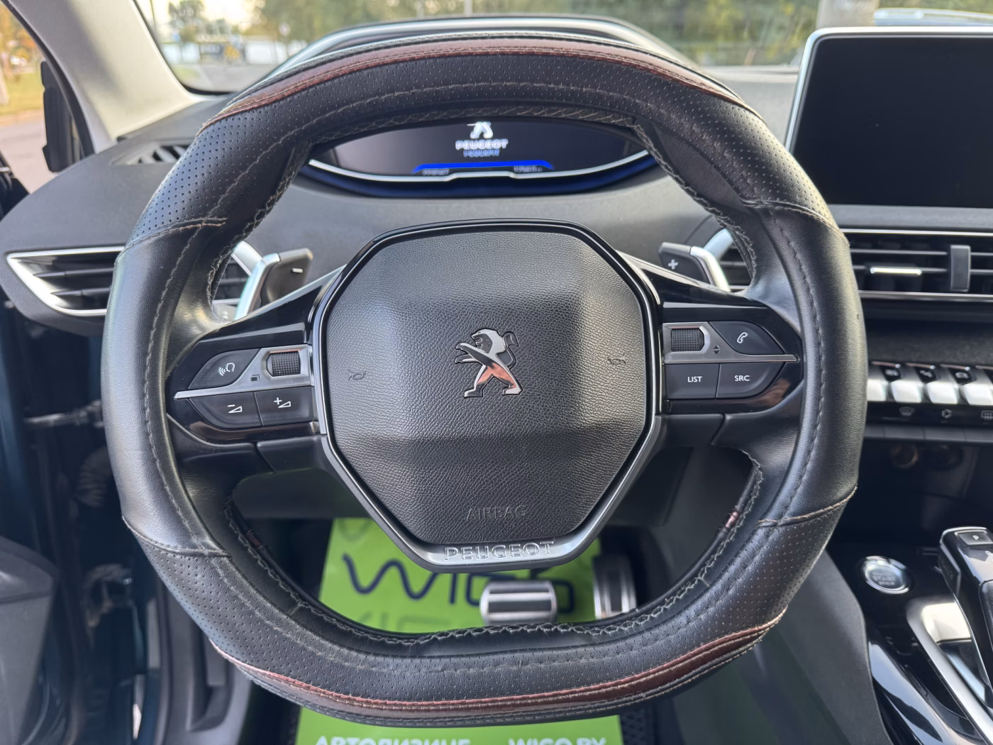 Peugeot 5008 фото 12