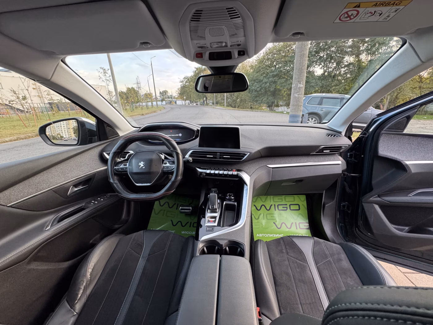 Peugeot 5008 фото 20