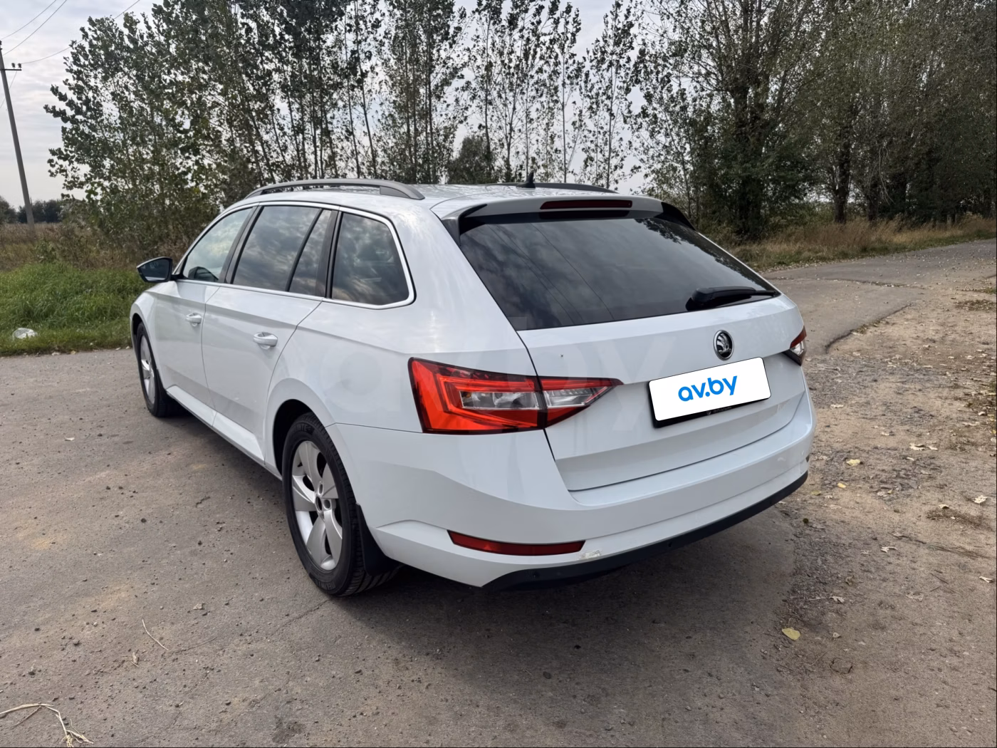 Skoda Superb фото 11