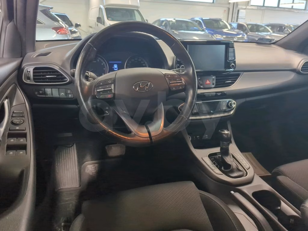 Hyundai i30 фото 11