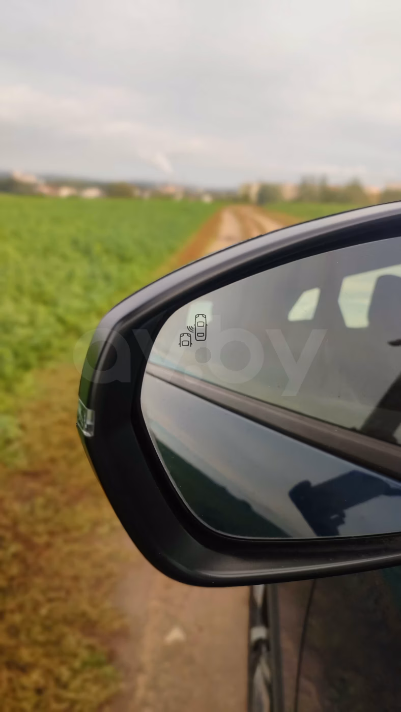 Peugeot 3008 фото 8