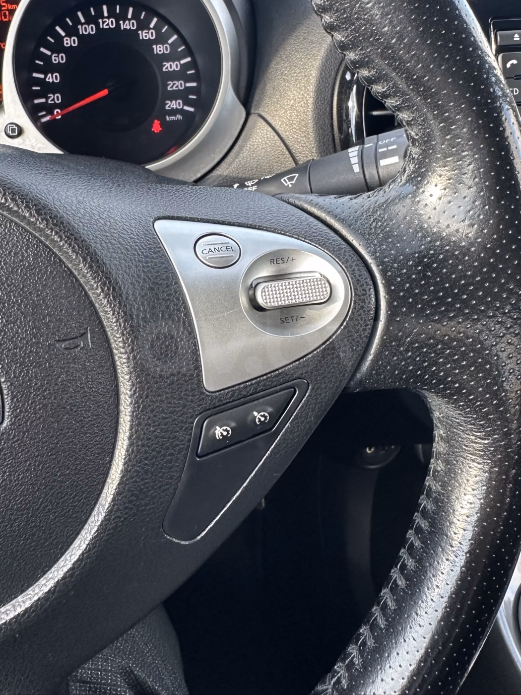 Nissan Juke фото 16