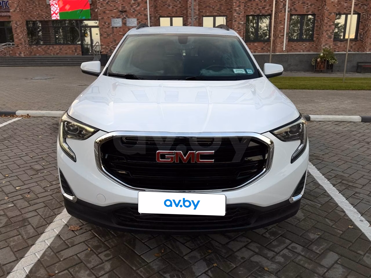 GMC Terrain фото 2