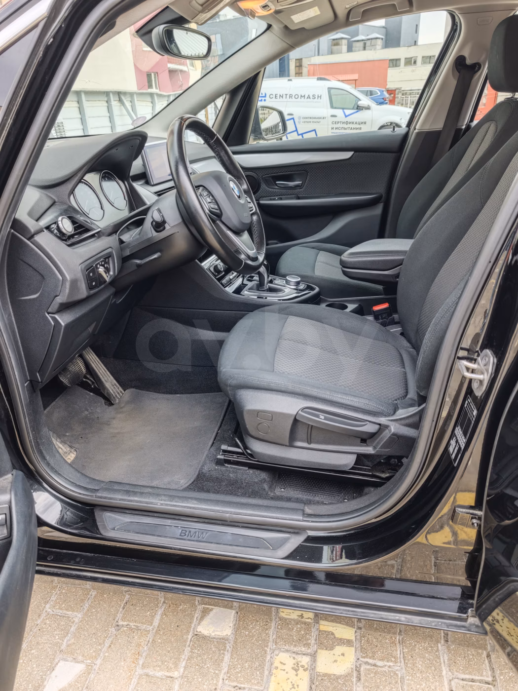 BMW 2 серия Active Tourer фото 15