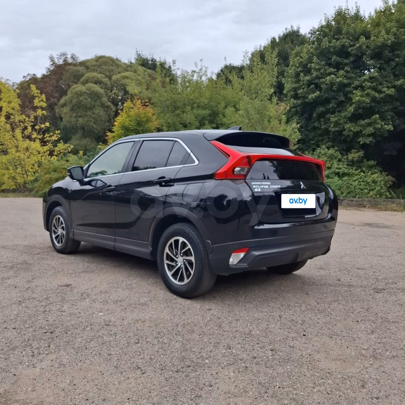 Mitsubishi Eclipse Cross фото 4