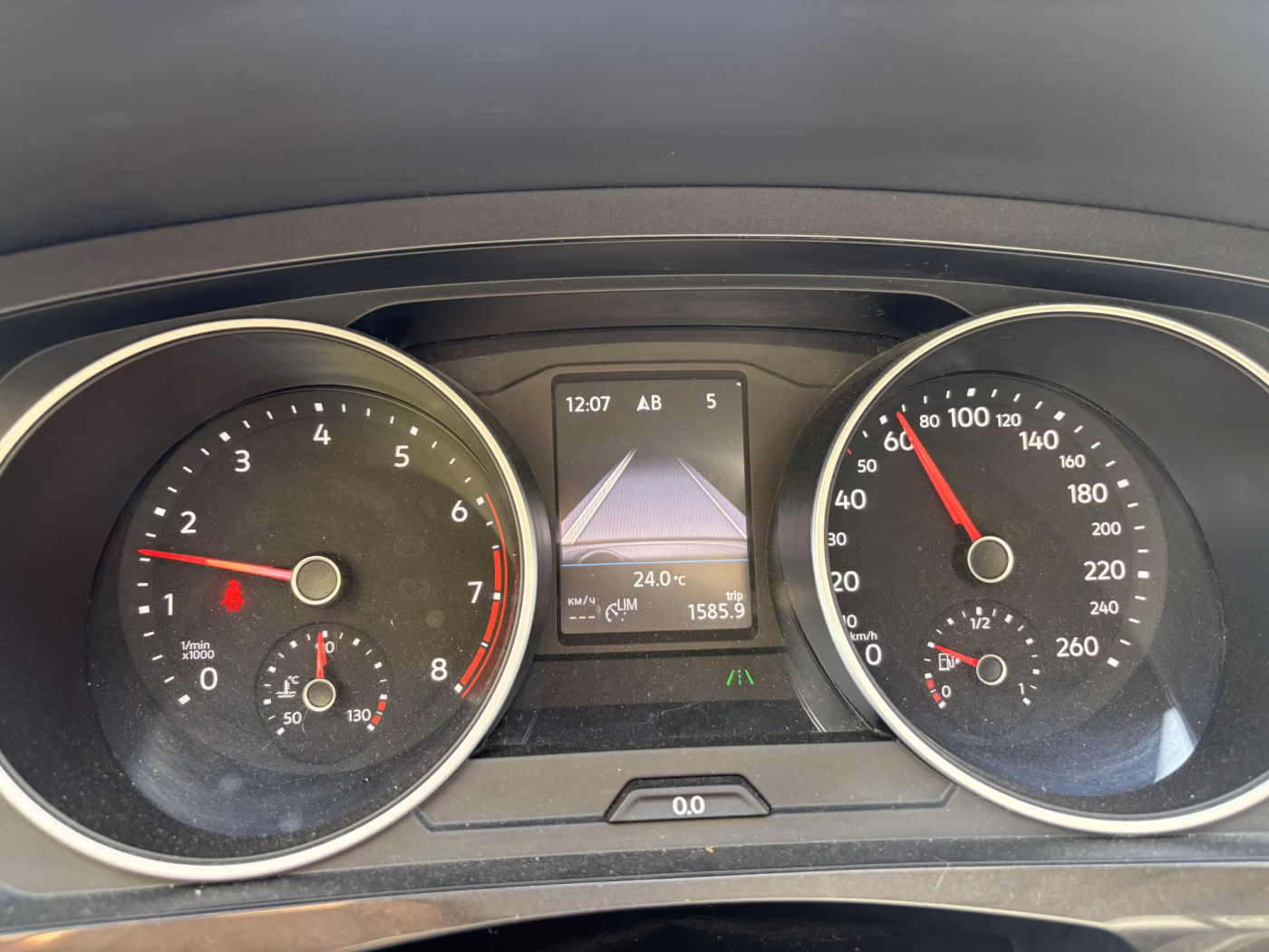 Volkswagen Tiguan фото 3