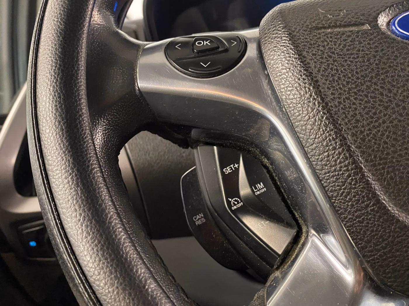 Ford Tourneo Custom фото 10