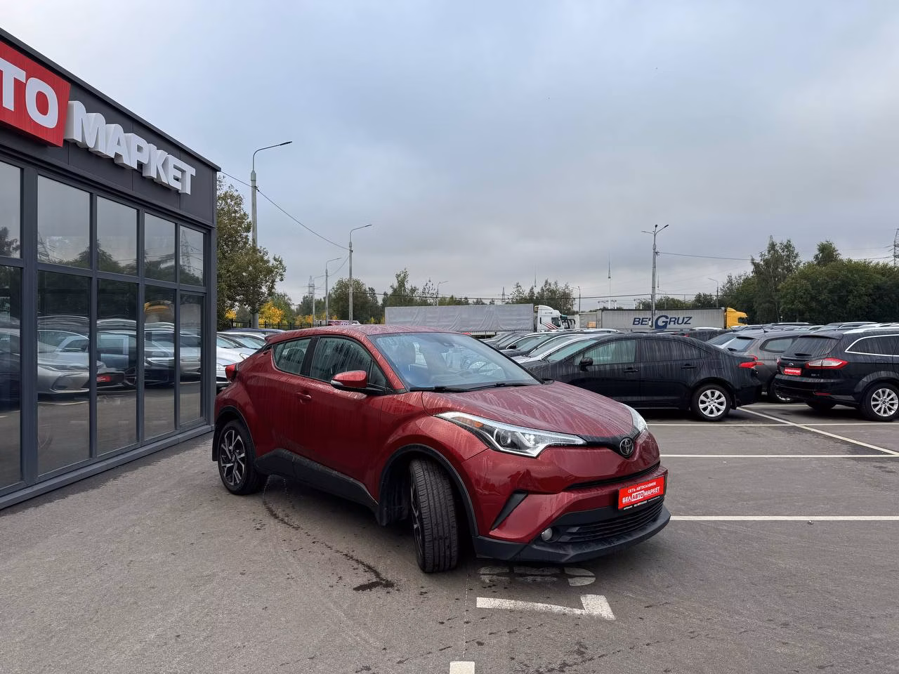 Toyota C-HR фото 3
