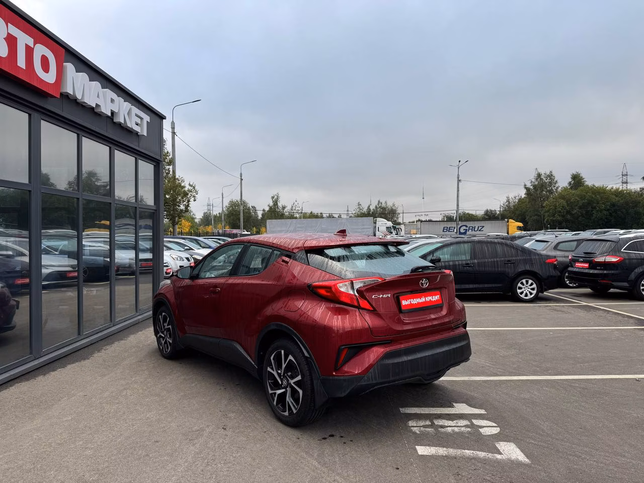 Toyota C-HR фото 7