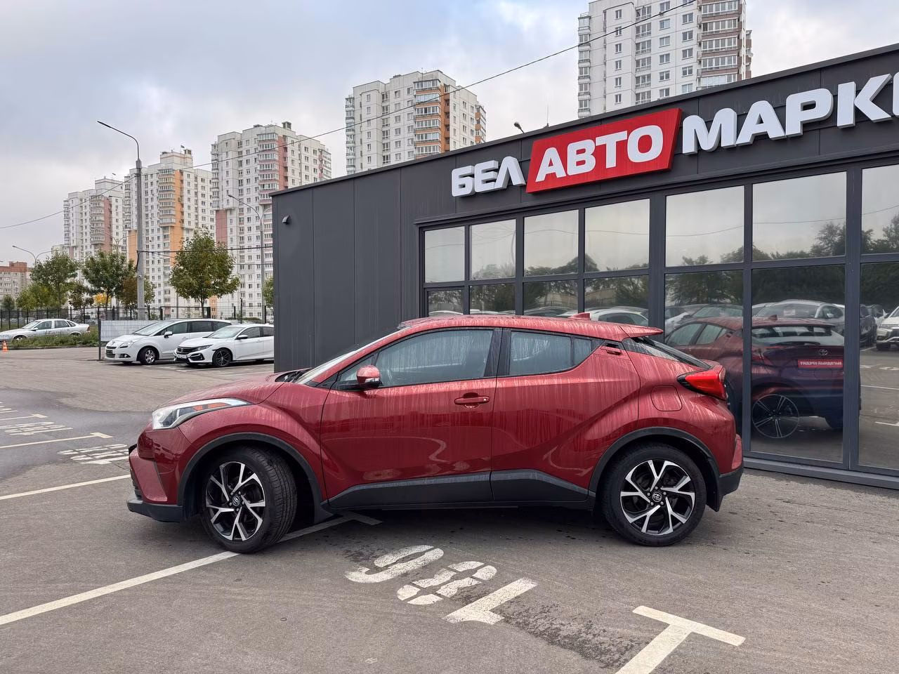Toyota C-HR фото 8
