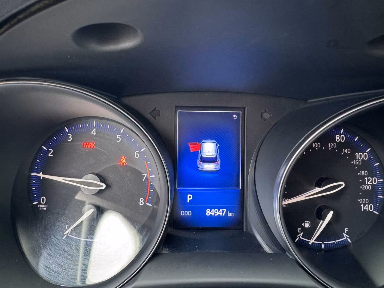 Toyota C-HR фото 11