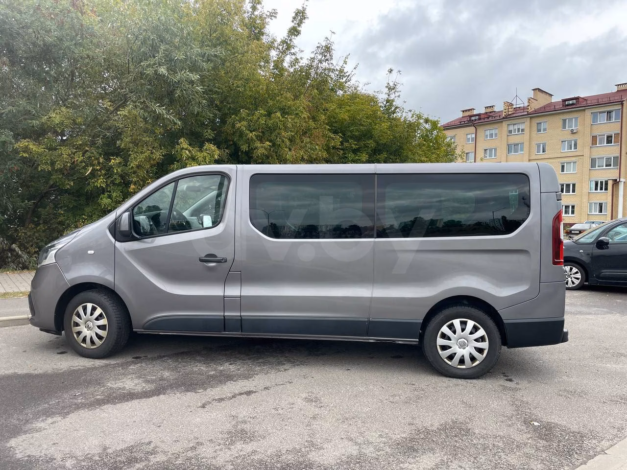 Renault Trafic фото 9