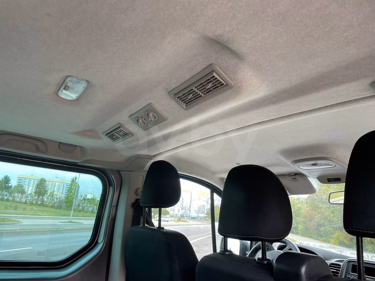 Renault Trafic фото 15