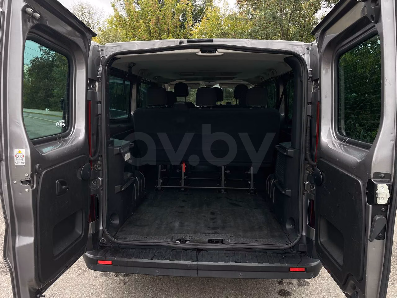 Renault Trafic фото 17