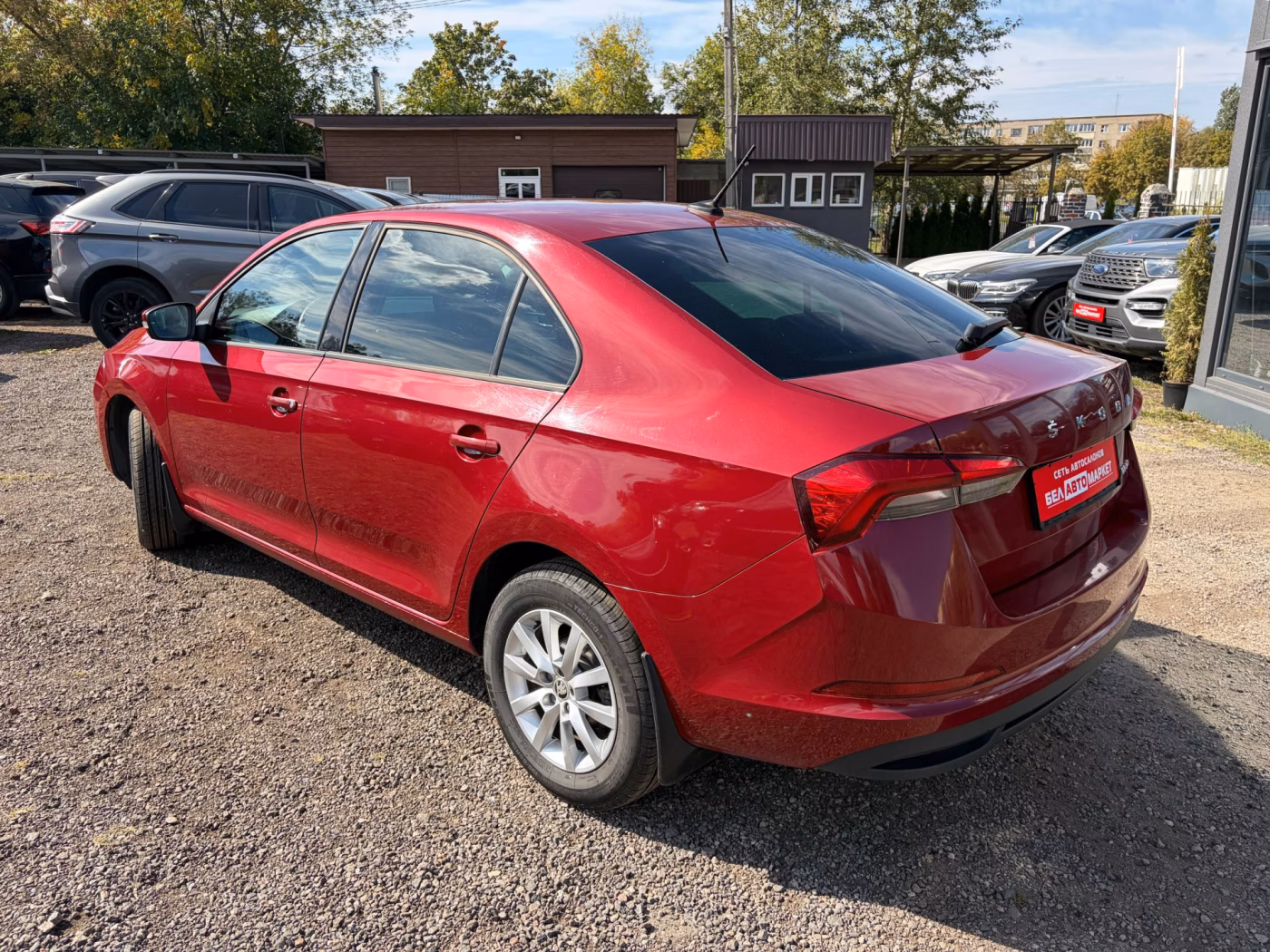 Skoda Rapid фото 7