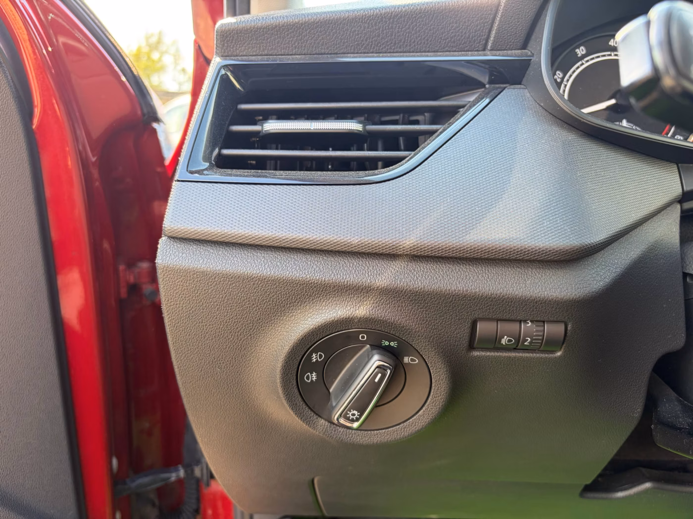 Skoda Rapid фото 14