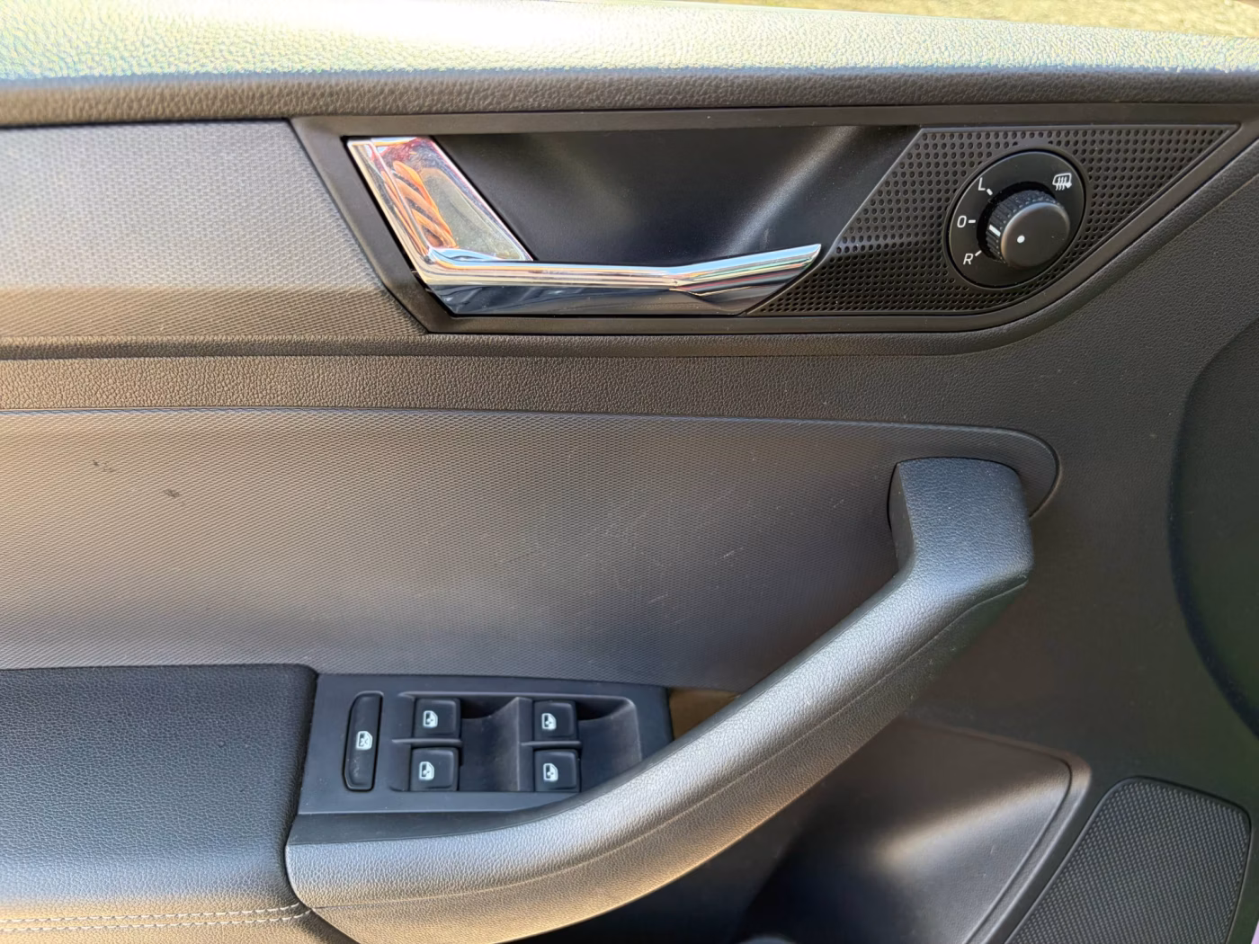 Skoda Rapid фото 15