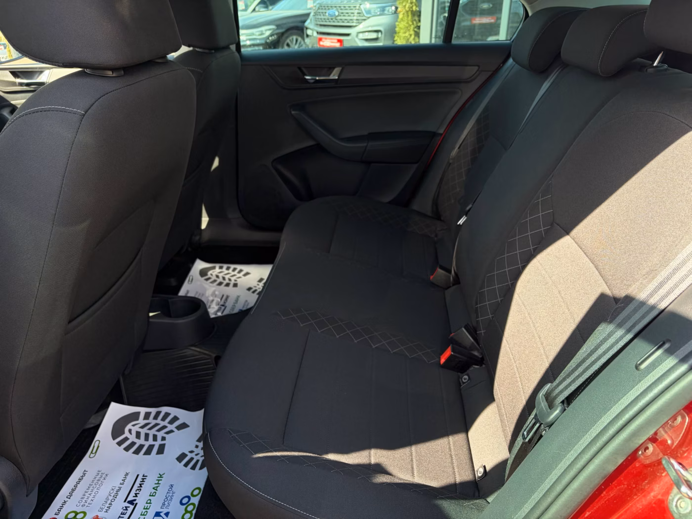 Skoda Rapid фото 17