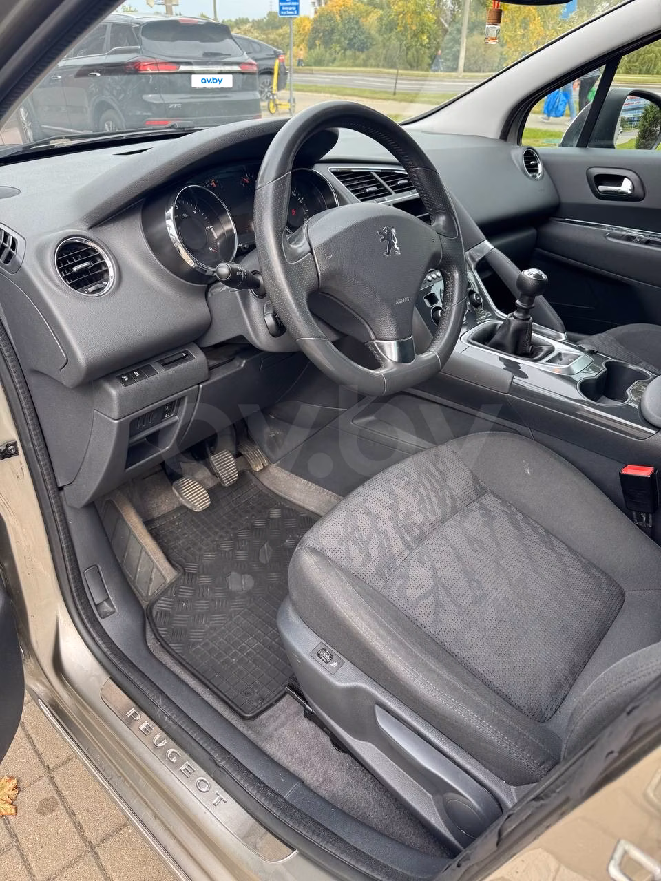 Peugeot 3008 фото 9